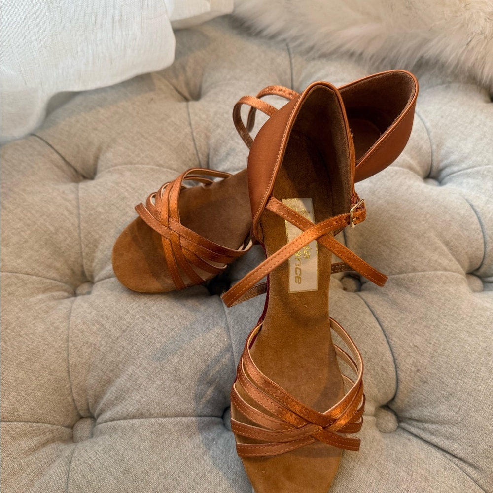 NEW Aida Latin Dance Heels Satin Shoes 24 7.5 - Picture 6 of 10